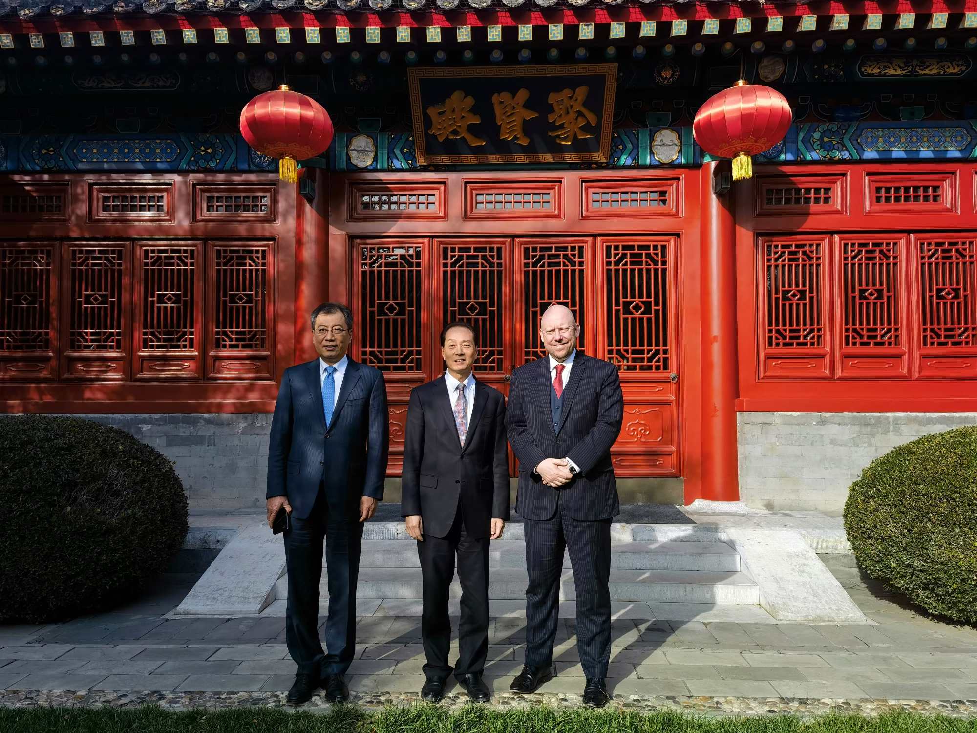 王超会长会见新西兰驻华大使毛瑞